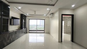Room in 3 BHK Apartment at Frontline Seven, Kokapet – for Rent
