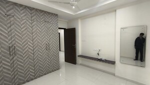Room in 3 BHK Apartment at Frontline Seven, Kokapet – for Rent