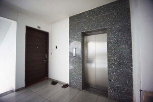 Room in 3 BHK Apartment at Gota – for Sale