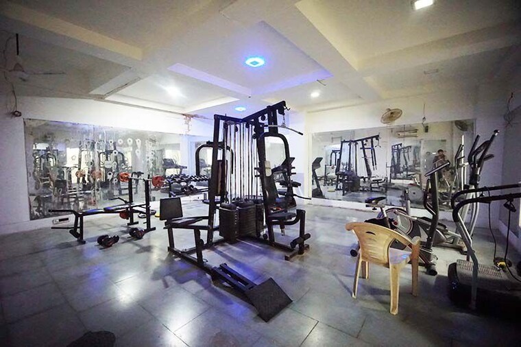 Gym, gota 3 Bedroom 190 Sq.Yd. Apartment In Gota Ahmedabad 10702393