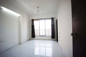 Room in 3 BHK Apartment at Gota – for Sale