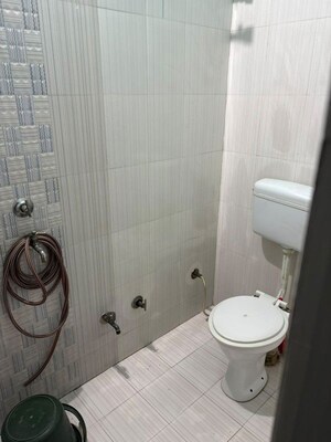 Bathroom in 1 BHK Builder Floor at Pachpedi Naka – for Rent