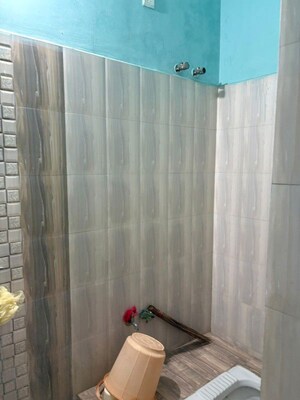 Bathroom in 1 BHK Builder Floor at Pachpedi Naka – for Rent