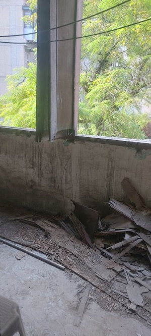 Balcony in 4 BHK Apartment at Patparganj – for Sale