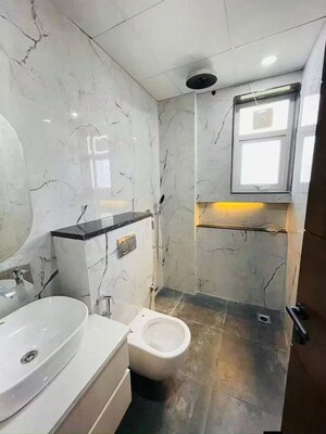 Bathroom in 3.5 BHK Builder Floor at BPTP Amstoria, Sector 102 – for Sale