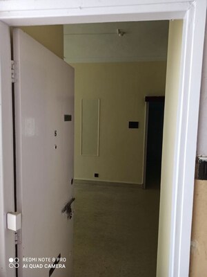 Bedroom in 2 BHK Apartment at Mahatma Society – for Rent