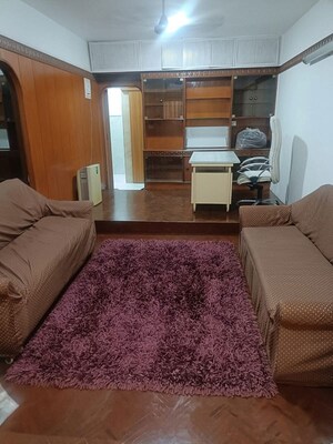 Living Room in 2 BHK Apartment at Bandra West – for Rent