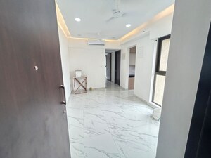 Room in 5 BHK Apartment at Raymond The Invictus By GS, Pokhran Road No One – for Sale
