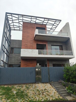 6 BHK Independent House For Sale in Eco City 1