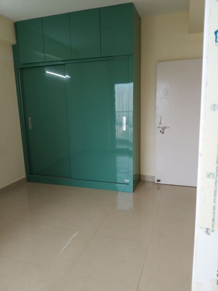 Room, gls-avenue-81 2 Bedroom 696 Sq.Ft. Apartment In Sector 81 Gurgaon 10702461