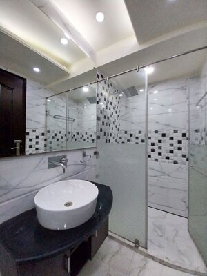 Bathroom in 4 BHK Builder Floor at Sector 31 – for Rent