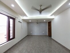 4 BHK Builder Floor For Rent in Sector 31
