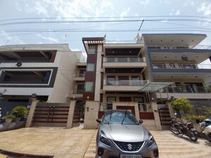 4 BHK Builder Floor – Exterior View View at Sector 31 - for Rent