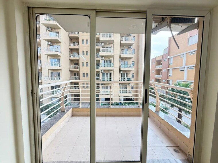 Balcony, sector 20 3 Bedroom 1700 Sq.Ft. Apartment In Sector 20 Panchkula 10702483