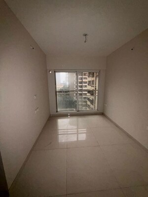 Living Room in 2 BHK Apartment at Sugee Atharva, Prabhadevi – for Sale