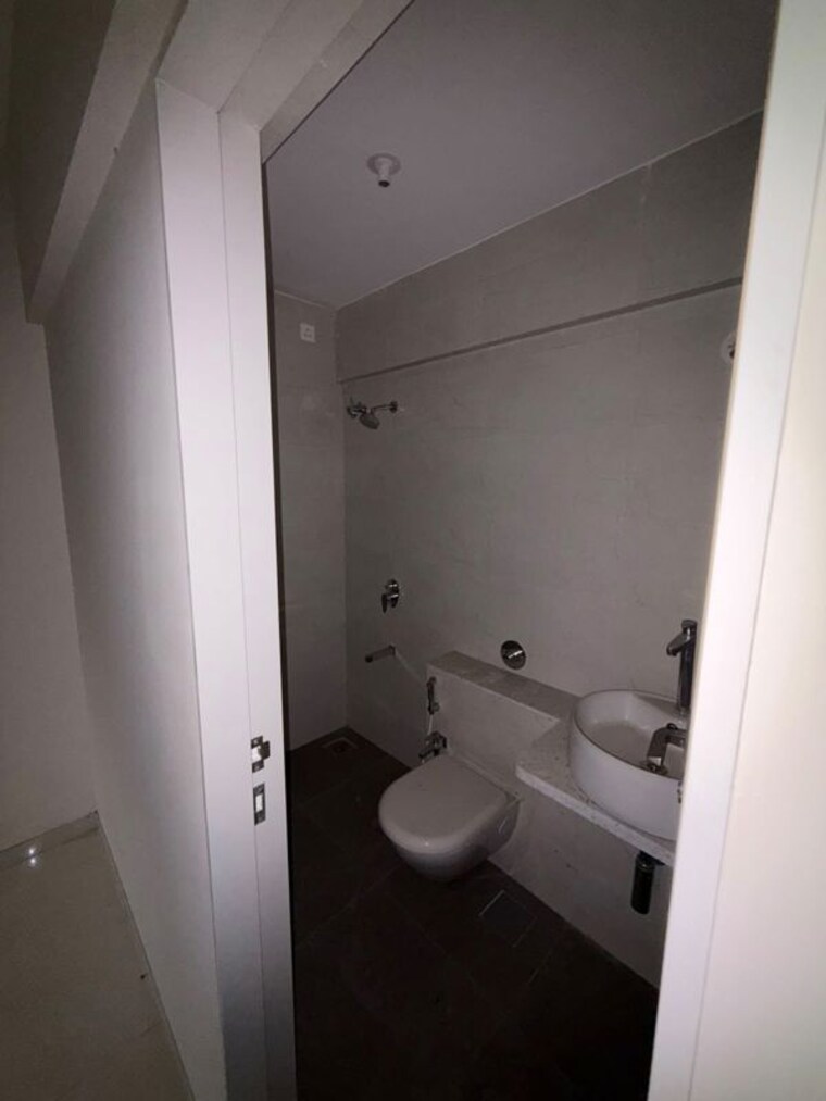 Bathroom, sugee-atharva 2 Bedroom 470 Sq.Ft. Apartment In Prabhadevi Mumbai 10702486