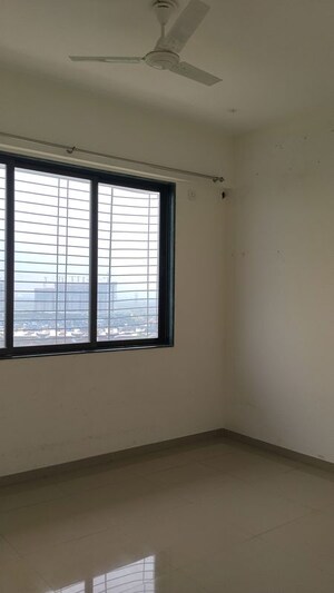 Bedroom in 2 BHK Apartment at Anand Heights, Wadala – for Rent