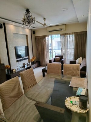 Living Room in 2 BHK Apartment at Khar West – for Rent