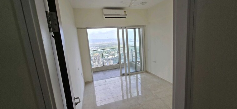 Room, l-t-crescent-bay-t2 3 Bedroom 1441 Sq.Ft. Apartment In Parel Mumbai 10702523