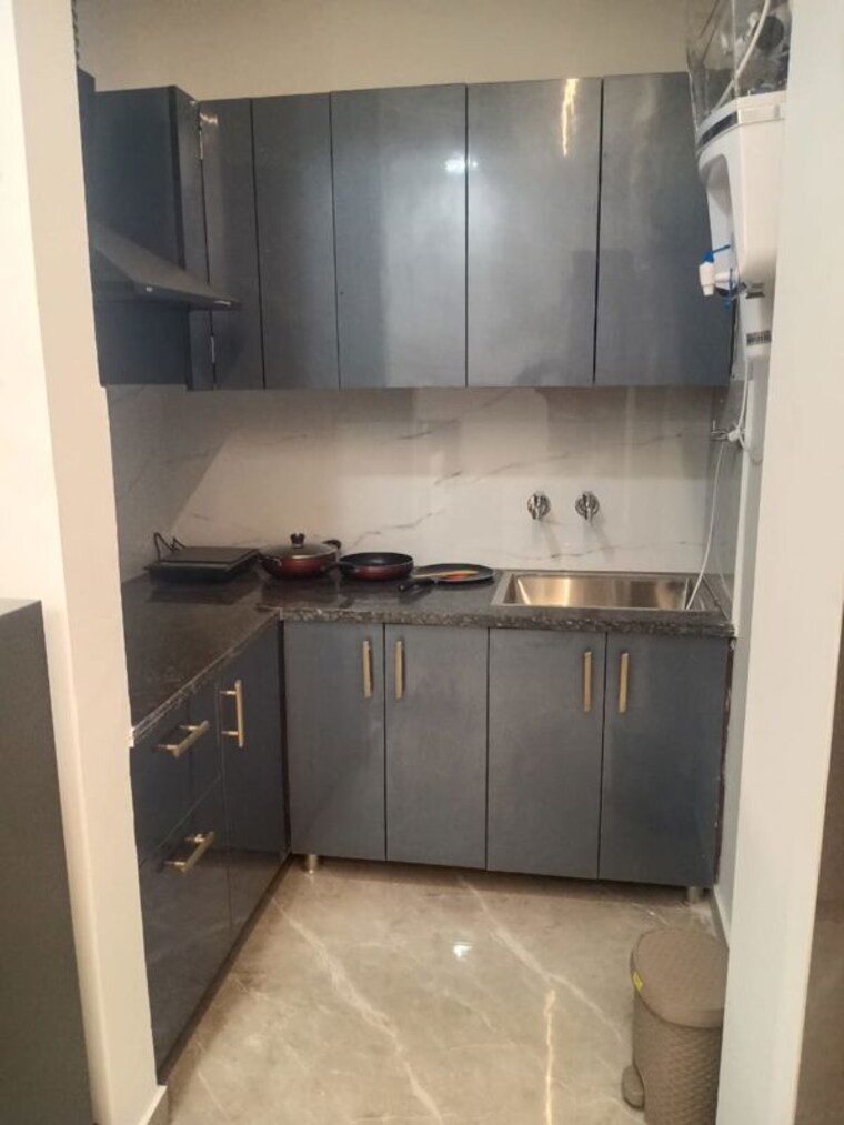 Kitchen, sector 38 1 RK 400 Sq.Ft. Builder Floor In Sector 38 Gurgaon 10702528