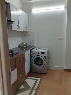 Bathroom in 1 RK Builder Floor at Sector 38 – for Rent
