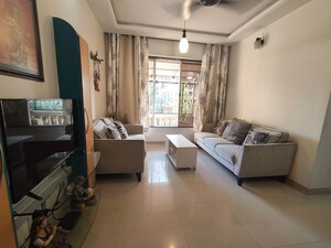 2 BHK Apartment For Rent in Dosti Flamingos, Parel