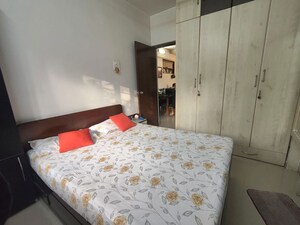 Bedroom in 2 BHK Apartment at Dosti Flamingos, Parel – for Rent