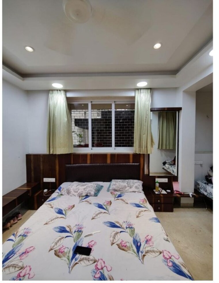 Bedroom, juhu 2 Bedroom 700 Sq.Ft. Apartment In Juhu Mumbai 10702527