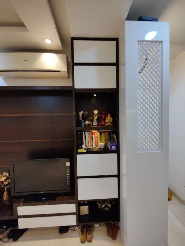 undefined, juhu 2 Bedroom 700 Sq.Ft. Apartment In Juhu Mumbai 10702527