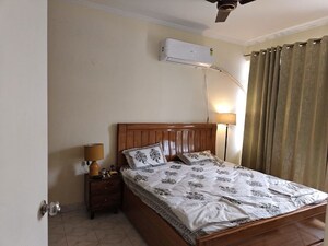 Bedroom in 2 BHK Apartment at Suncity Essel Tower, Sector 28 – for Rent