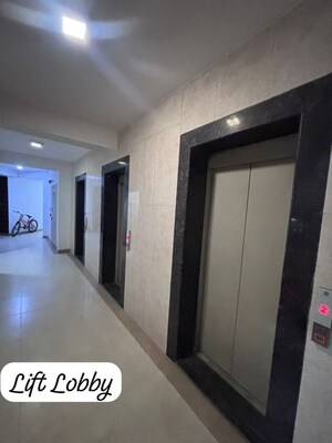 Lift in 2 BHK Apartment at Fusion Homes, Tech Zone 4 Greater Noida – for Rent
