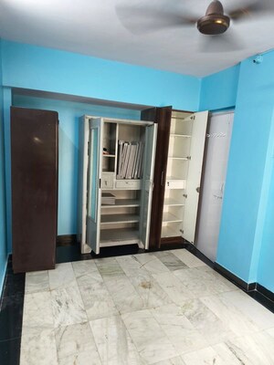 Room in 1 BHK Apartment at Kanchan Pushp Society, Ghodbunder Road – for Rent