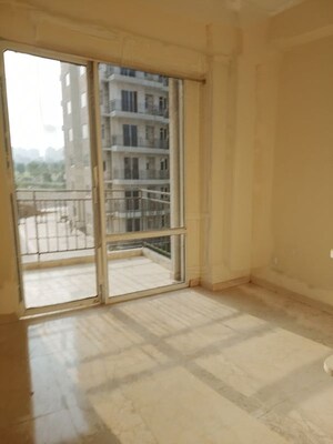 Room in 2 BHK Apartment at Signature Global Synera, Sector 81 – for Rent