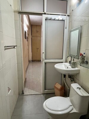 Bathroom in 3 BHK Apartment at DLF The Wellington Estate, Dlf Phase V – for Rent