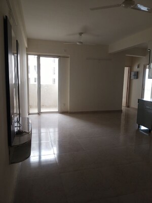Room in 2 BHK Apartment at Pyramid Heights, Sector 85 – for Rent
