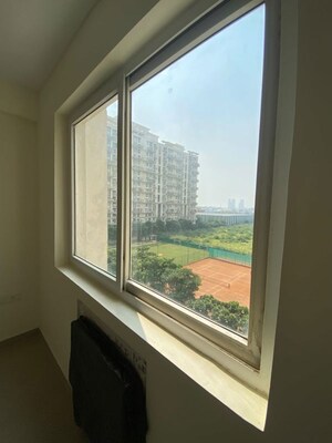 Balcony in 3 BHK Builder Floor at Smart World Orchard, Sector 61 – for Rent