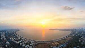 Swimming Pool in 2 BHK Apartment at Valencia And Mishal One Marina, Marine Lines – for Sale