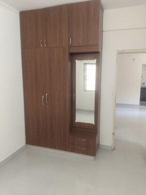Room in 2 BHK Apartment at Sri Sai Residency Kadubeesanahalli, Kadubeesanahalli – for Rent