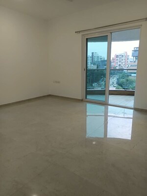 Room in 3.5 BHK Apartment at Nandan Prospera Gold, Balewadi – for Rent