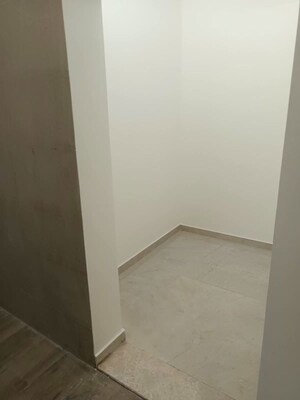 Room in 3.5 BHK Apartment at Nandan Prospera Gold, Balewadi – for Rent