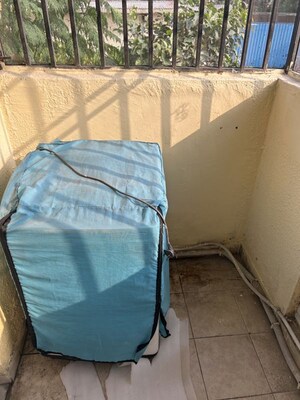 Bathroom in 3 BHK Apartment at Paramount Floraville, Sector 137 – for Rent