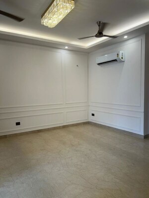 Room in 3 BHK Builder Floor at Trehan Luxury Floors, Sohna Sector 35 – for Rent