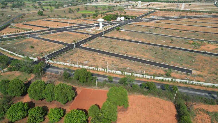 Garden, katyayani-estates  171 Sq.Yd. Plot In Lemoor Hyderabad 10702691