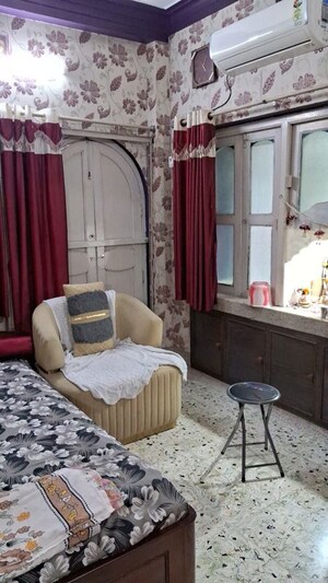 Bedroom in 5 BHK Independent House at Sodepur – for Sale