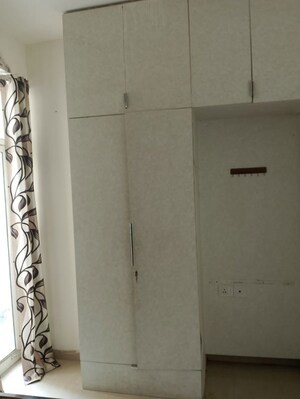 Furnished Amenities in 1 BHK Apartment at Pyramid Altia, Sector 70 – for Rent