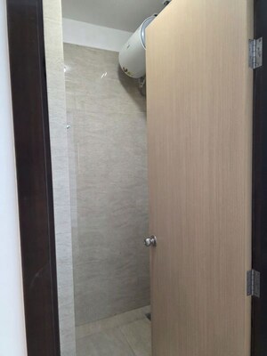 Bathroom in 3 BHK Apartment at Marathon Monte South, Byculla West – for Rent