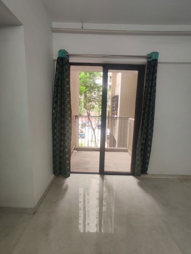 Living Room, lodha-palava-city-lakeshore-greens 1 Bedroom 334 Sq.Ft. Apartment In Dombivli East Thane 10702726