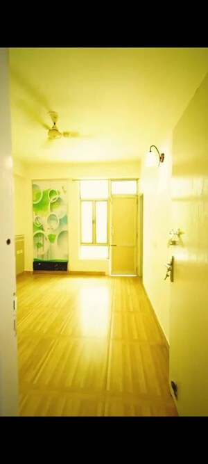 Room in 2 BHK Apartment at Meenal Balmukund Residency, Raj Nagar Extension – for Sale