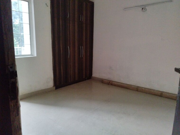 Room, jaypee-greens-kosmos 2 Bedroom 950 Sq.Ft. Apartment In Sector 134 Noida 10702758