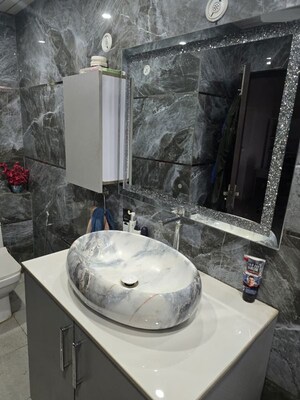 Bathroom in 3 BHK Apartment at Parsvnath Green Ville, Sector 48 – for Sale